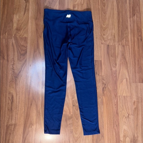 New Balance Blue Leggings for Dynamic Comfort - Picture 6 of 8